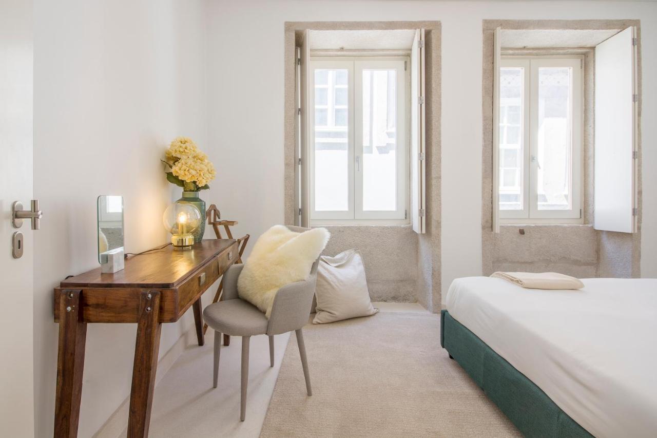 Decompress At A Tranquil, Minimal Urban Oasis With An Edge Apartman Porto Kültér fotó